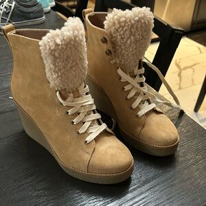 UGG KIERNAN SLOUCH WEDGE LACE UP BOOTS SIZE 9 US WOMEN HONEY